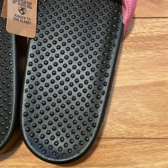 SALE NWT Victoria Secret Pink size L, Pink Soft Cushion Wide Strap SLIDES SHOES - Picture 6 of 8